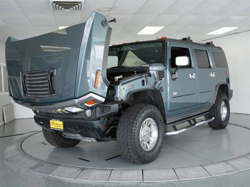 Used 2005 HUMMER H2 w/ Preferred Equipment Group image 20
