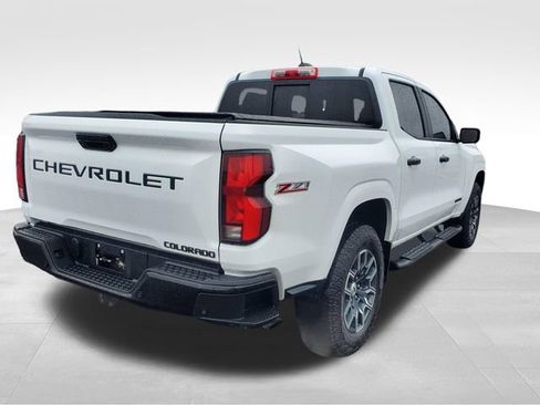 Certified 2023 Chevrolet Colorado Z71 w/ Z71 Convenience Package 2 image 5