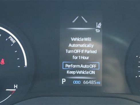 Certified 2023 Toyota Sienna XLE image 19