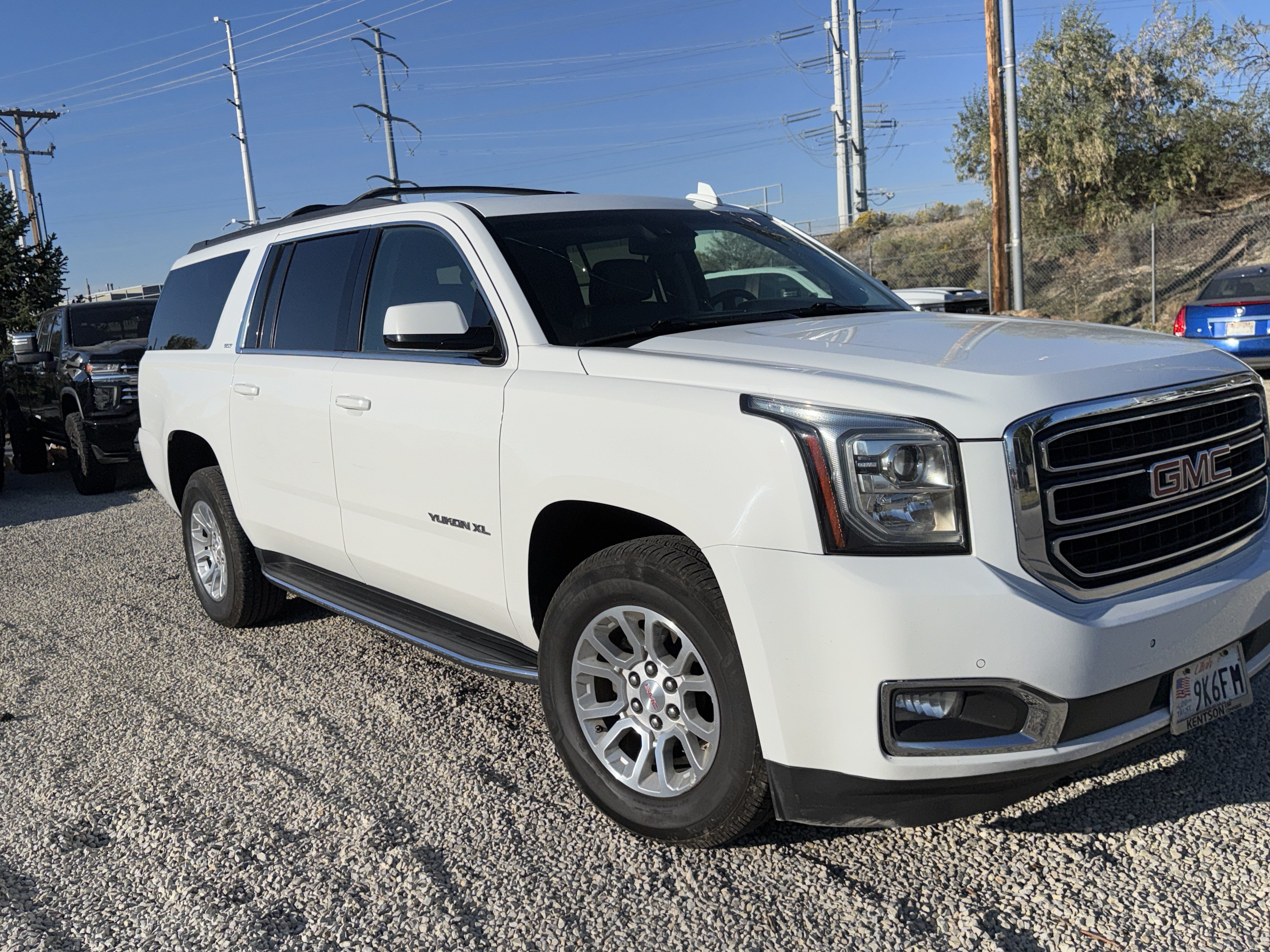 Used 2019 GMC Yukon XL SLT w/ Open Road Package AWD/4WD image 2