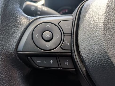 Used 2025 Toyota RAV4 LE AWD/4WD image 20