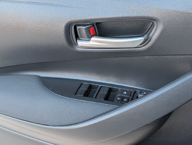 Certified 2026 Toyota Corolla SE FWD image 25