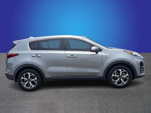 Used 2022 Kia Sportage LX FWD image 4