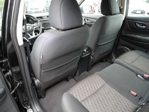 Used 2018 Nissan Rogue S AWD/4WD image 23
