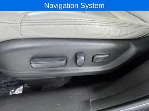 Used 2015 Honda CR-V Touring image 11