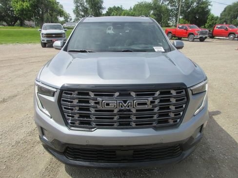 New 2026 GMC Acadia Denali Ultimate AWD/4WD image 10