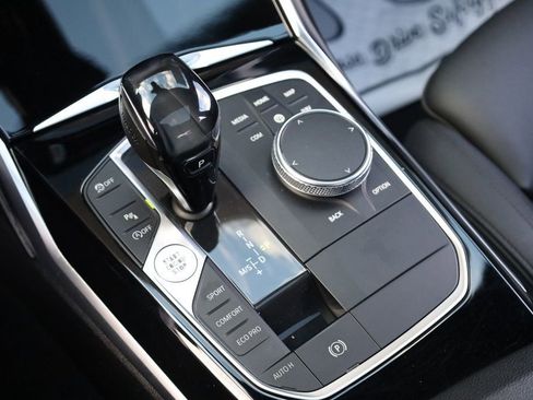 Used 2019 BMW 330i Sedan w/ Convenience Package image 38