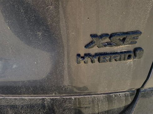 Used 2024 Toyota RAV4 XSE w/ Advanced Technology Package image 22