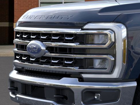 New 2025 Ford F250 Lariat w/ Lariat Ultimate Package image 17