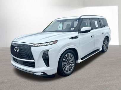 Used 2025 INFINITI QX80 Sensory