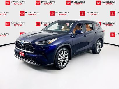 Used 2023 Toyota Highlander Platinum