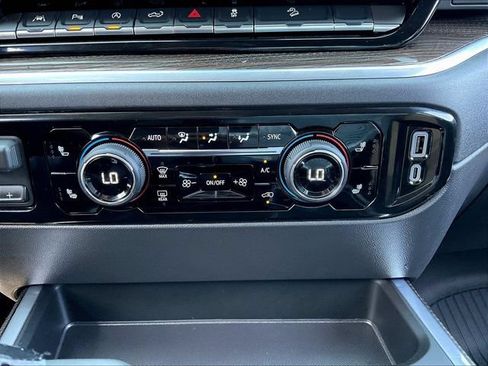 New 2026 Chevrolet Silverado 1500 LT Trail Boss w/ LT Trail Boss Premium Package AWD/4WD image 8