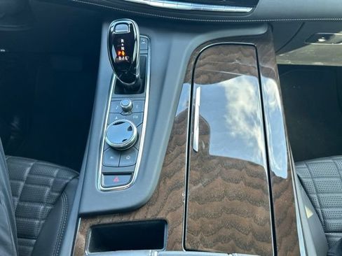 Certified 2024 Cadillac Escalade Sport Platinum w/ LPO, ONYX Package AWD/4WD image 19