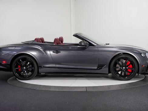 Used 2021 Bentley Continental GT V8 AWD/4WD image 12