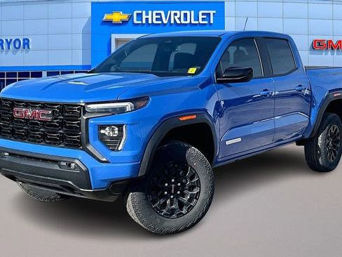 New 2026 GMC Canyon Elevation w/ Convenience Package image 2