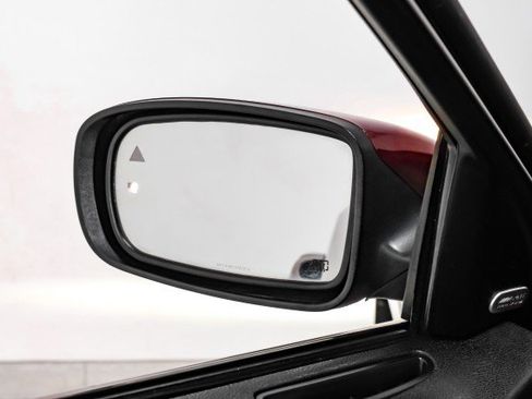 Used 2022 Chrysler 300 S image 40