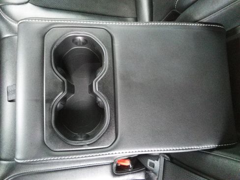 Used 2022 Jeep Grand Cherokee Altitude image 11