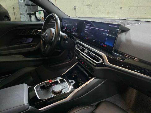 Used 2024 BMW 230i 230i w/ Premium Package image 11