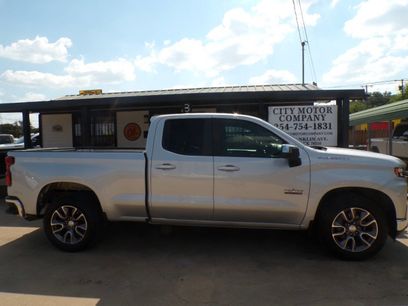 Used 2020 Chevrolet Silverado 1500 LT w/ Texas Edition