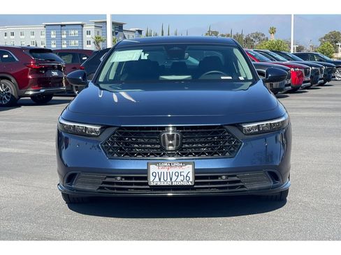 Certified 2025 Honda Accord EX-L image 9