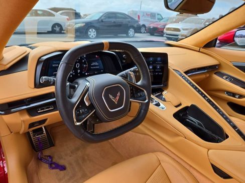 Used 2023 Chevrolet Corvette Stingray Premium Conv w/ Z51 Performance Package image 7