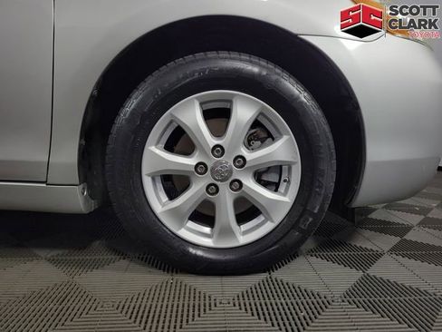 Used 2009 Toyota Camry LE image 11