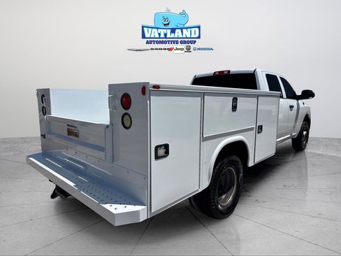 Used 2016 RAM 3500 Tradesman w/ Ambulance Prep Group RWD image 28