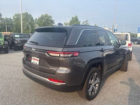 Used 2026 Jeep Grand Cherokee Limited AWD/4WD image 16