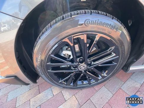 Used 2025 Toyota Camry SE image 28