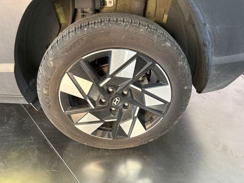 Used 2024 Hyundai Kona SEL AWD/4WD image 10