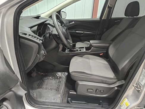 Used 2017 Ford Escape SE AWD/4WD image 13