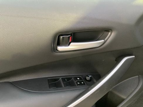 Certified 2025 Toyota Corolla SE image 11