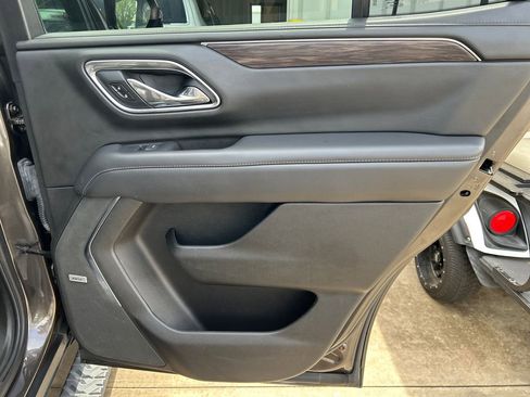 Certified 2021 Chevrolet Tahoe Z71 w/ Luxury Package image 59