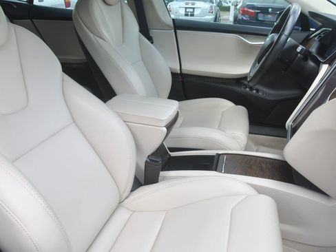 Used 2017 Tesla Model S 75 RWD image 35