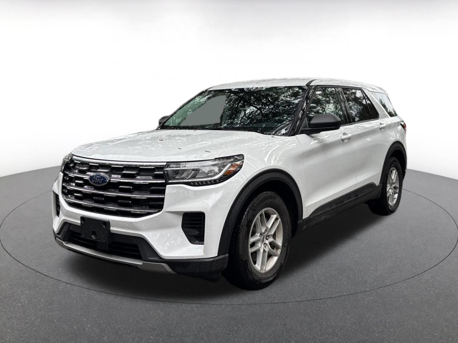Used 2026 Ford Explorer Active RWD image 4
