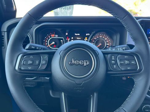 New 2026 Jeep Wrangler Unlimited Rubicon image 24