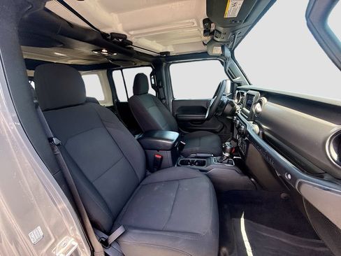 Certified 2023 Jeep Wrangler Unlimited AWD/4WD image 33