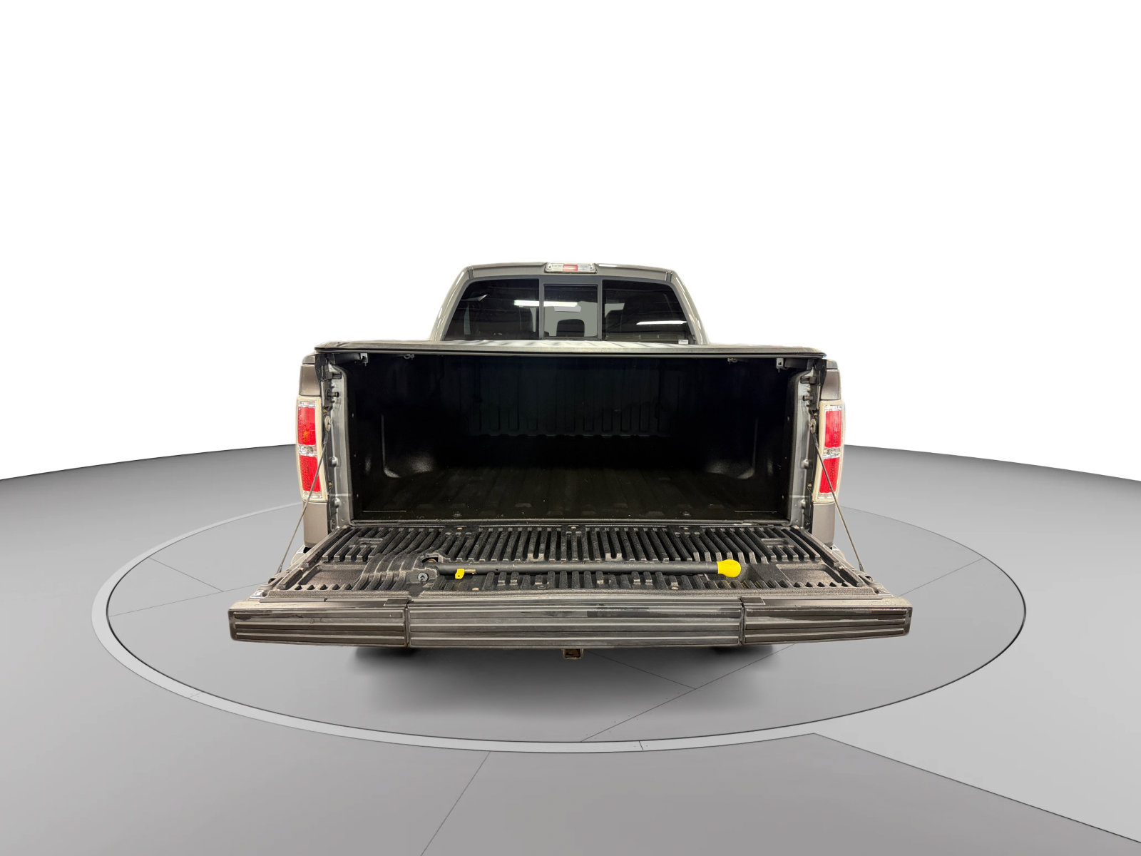 Used 2014 Ford F150 Lariat w/ Equipment Group 502A Luxury AWD/4WD image 26