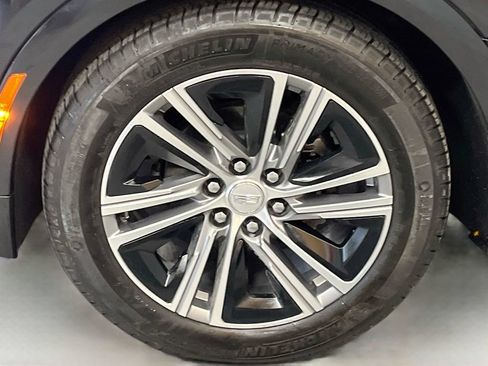 Used 2025 Cadillac Lyriq Luxury w/ LPO, Floor Liner Package AWD/4WD image 31