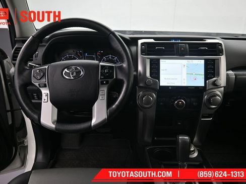 Used 2023 Toyota 4Runner SR5 Premium w/ Moonroof Package AWD/4WD image 11