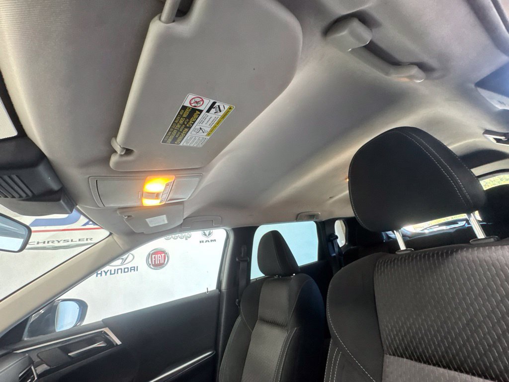Used 2022 Mitsubishi Outlander ES AWD/4WD image 21