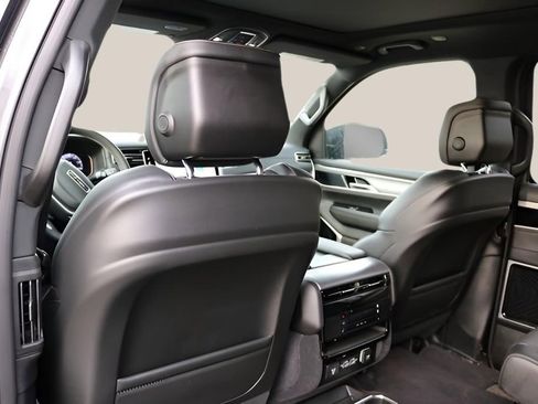 New 2026 Jeep Grand Wagoneer Limited w/ Premium Group II AWD/4WD image 14