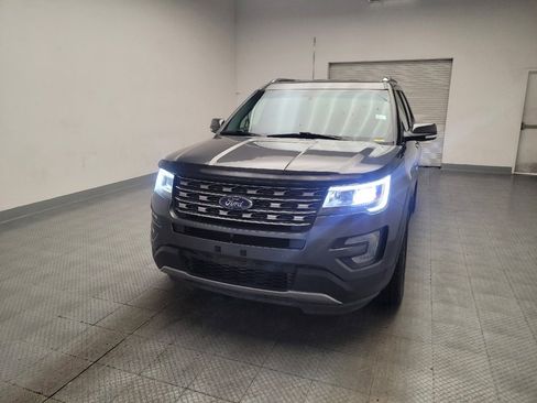 Used 2017 Ford Explorer Limited FWD image 15