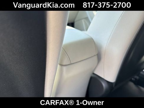 Certified 2025 Kia Soul LX FWD image 24