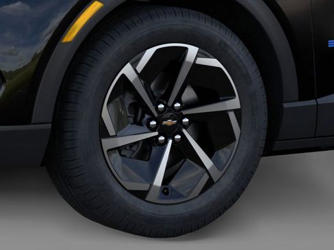 New 2026 Chevrolet Equinox EV LT image 9