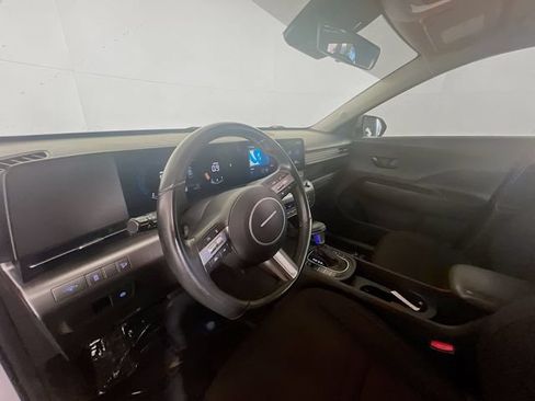 Used 2024 Hyundai Kona SEL FWD image 19