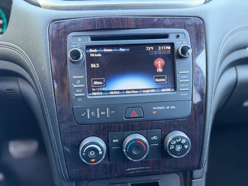 Used 2017 Chevrolet Traverse LT AWD/4WD image 32