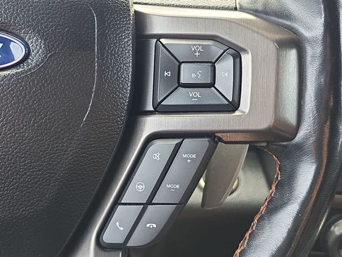 Used 2018 Ford F150 Raptor w/ Equipment Group 802A Luxury AWD/4WD image 29