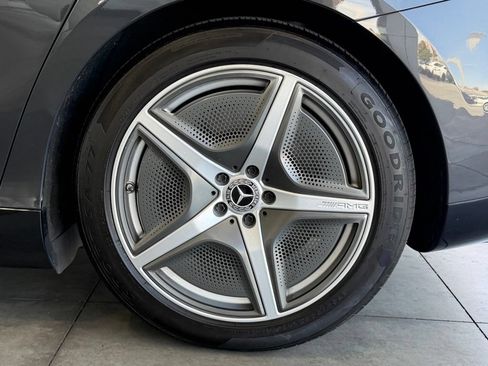 Used 2023 Mercedes-Benz EQE 500 4MATIC Sedan image 16