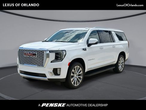 Used 2023 GMC Yukon XL Denali AWD/4WD image 1
